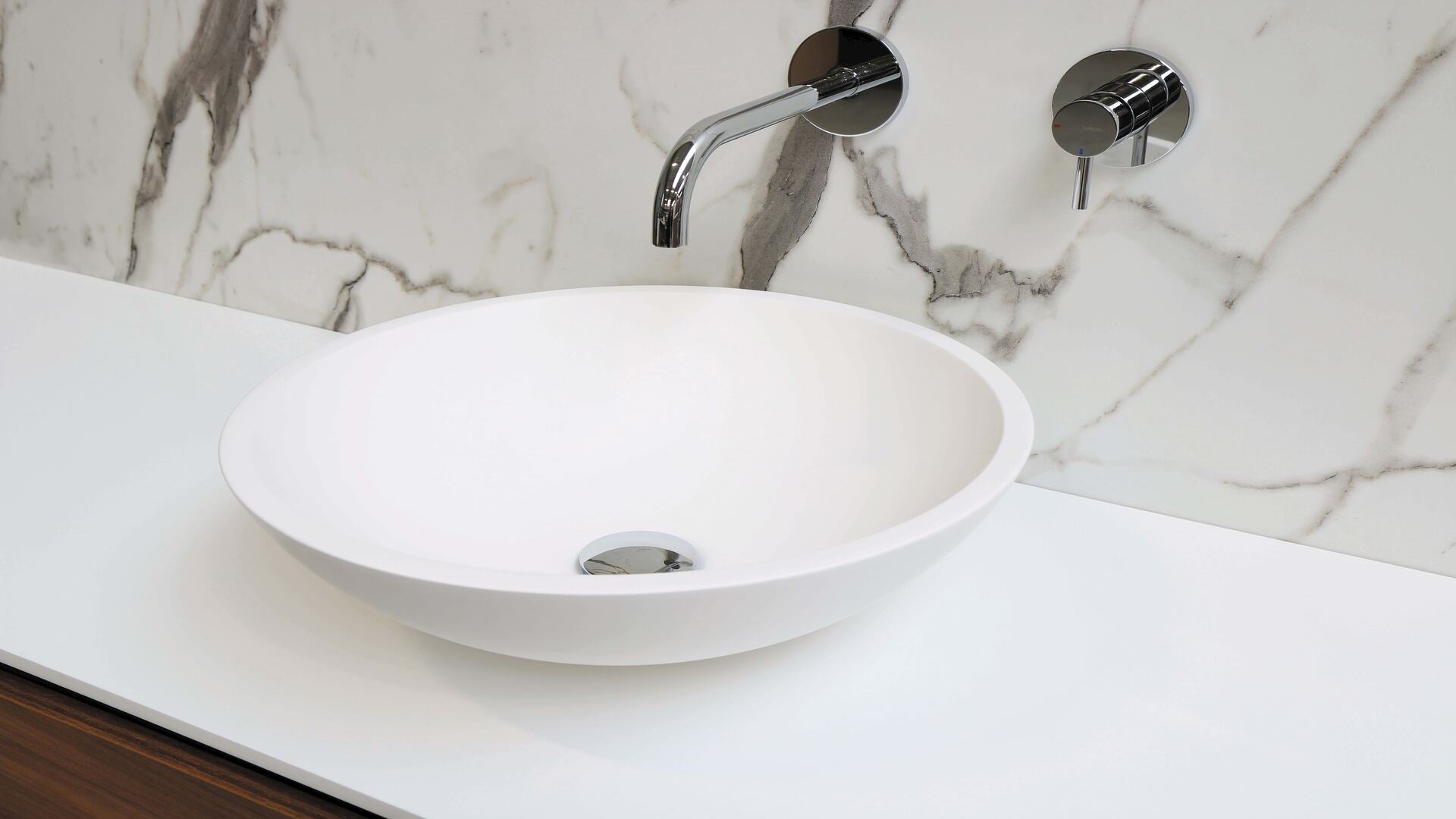 How to Select the Best Countertop Sink for Residential & Commercial Projects