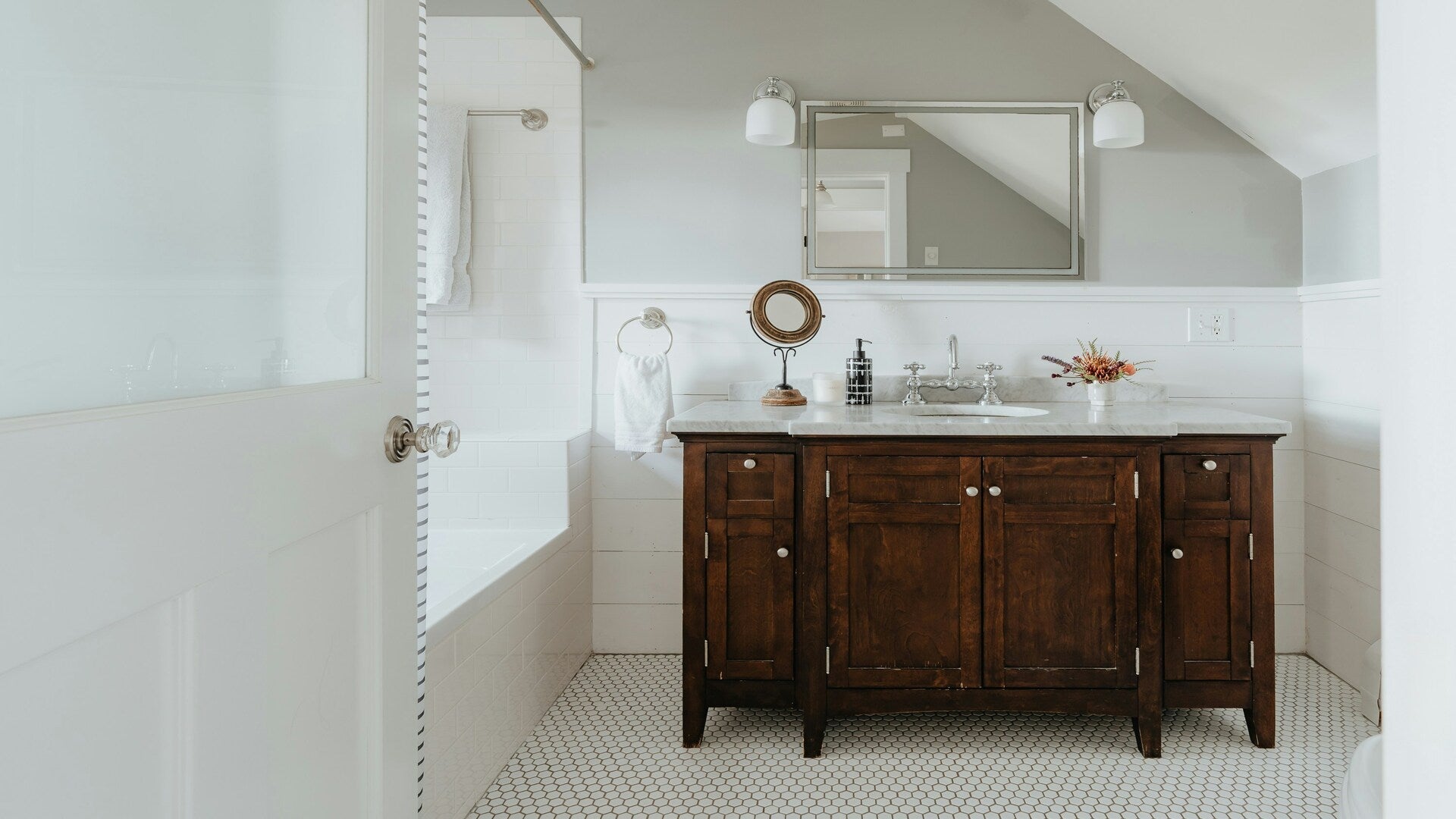 vanity unit
