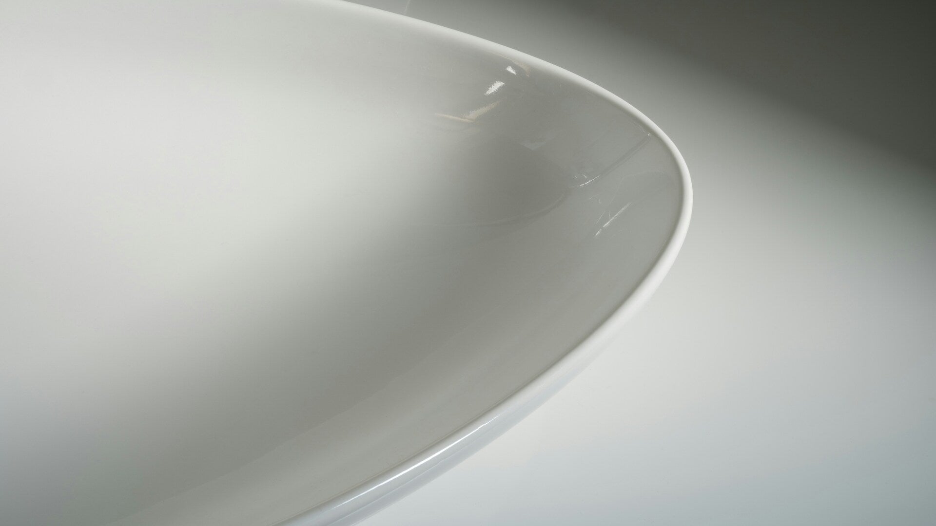 Essential Guide for Contractors: Choosing the Right Countertop Sink